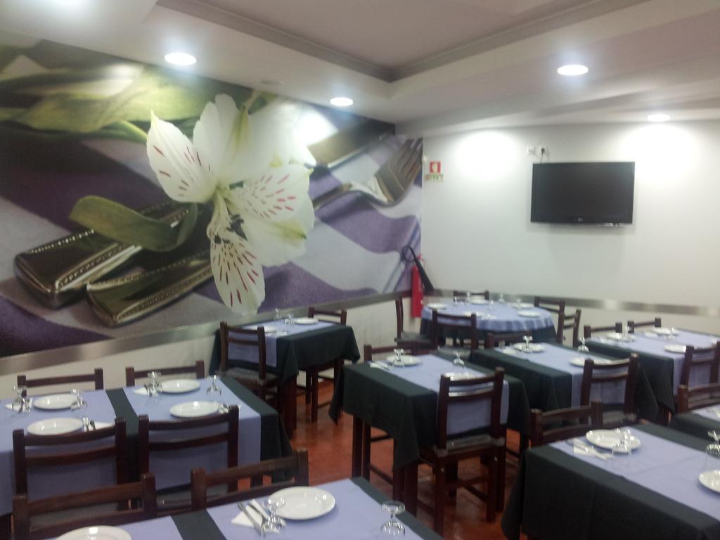 Residencial Santa Clara Hotel Fatima Exterior photo